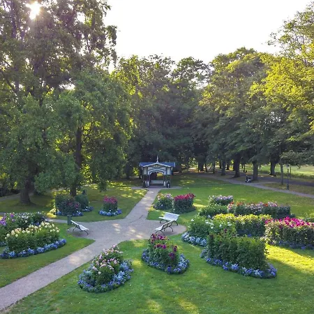 Eckberg Near Centre & Nature Apartment *